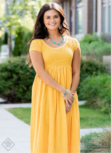 Load image into Gallery viewer, Simply Santa Fe Fashion Fix