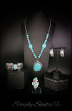 Load image into Gallery viewer, Simply Santa Fe Fashion Fix