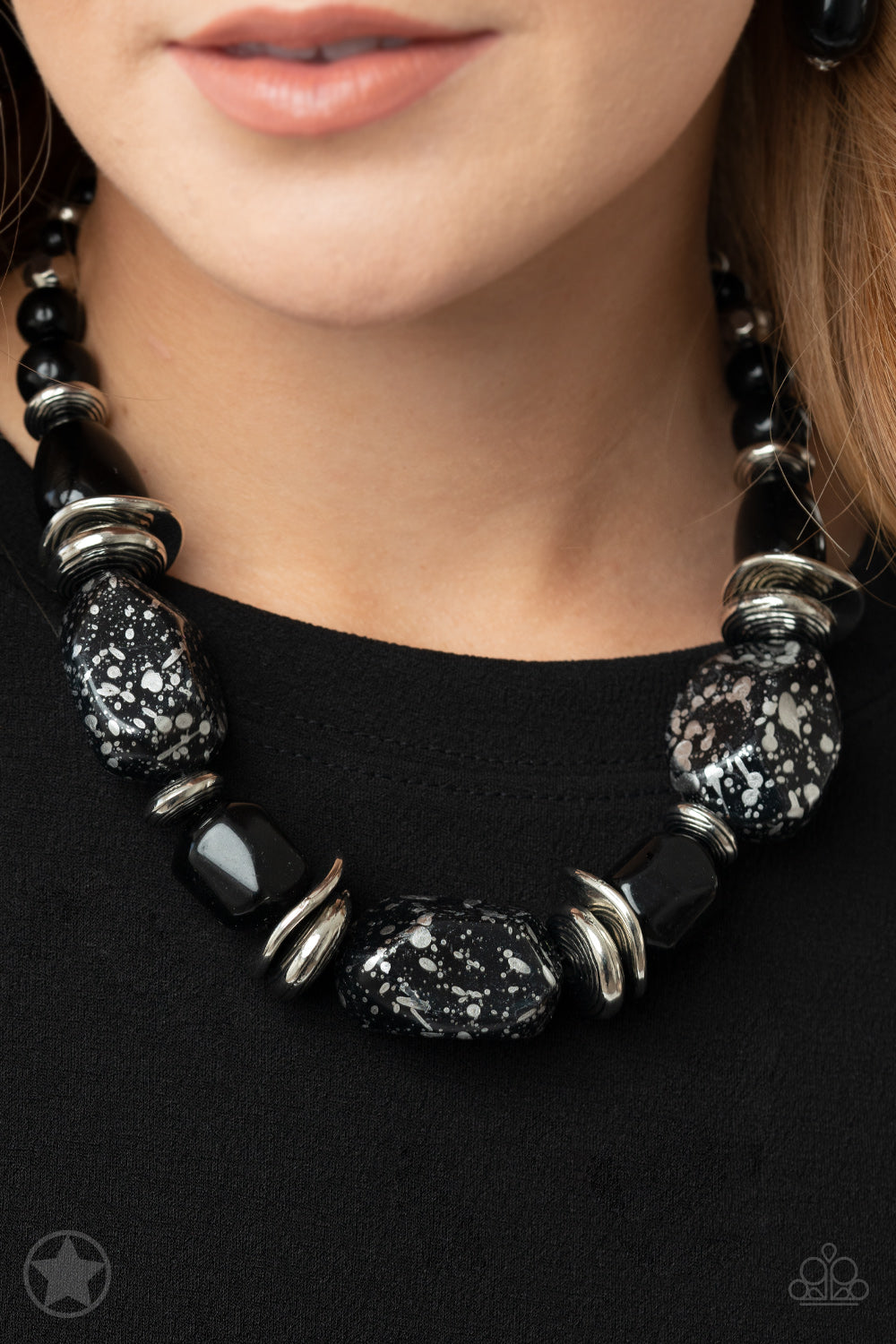 In Good Glazes ~ Black